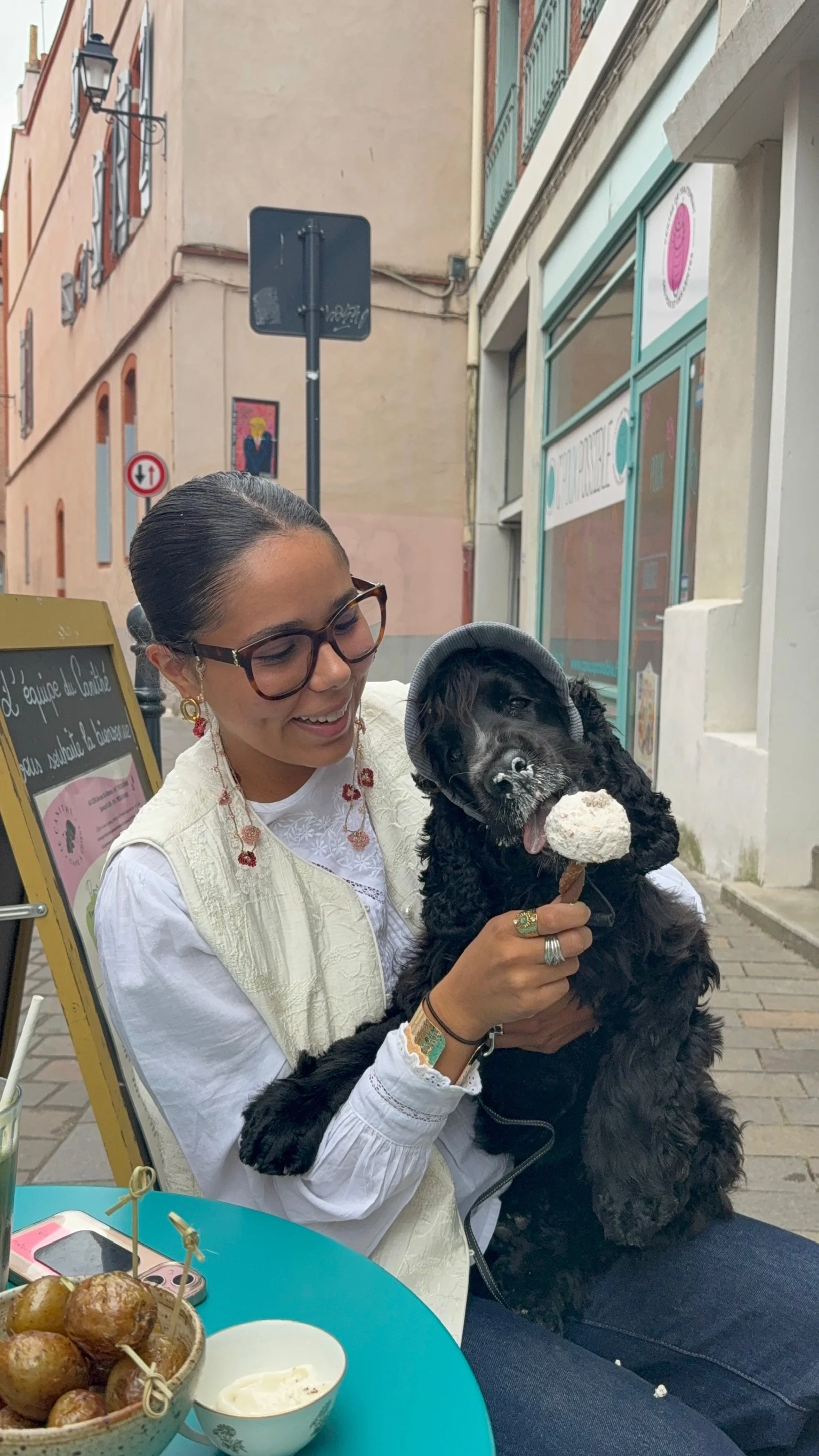 Anissa, fondatrice et toiletteuse de L'Atelier d'Oky